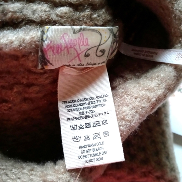 ?Free People Dreamland Knit Beanie (Beige)One Size main image 9